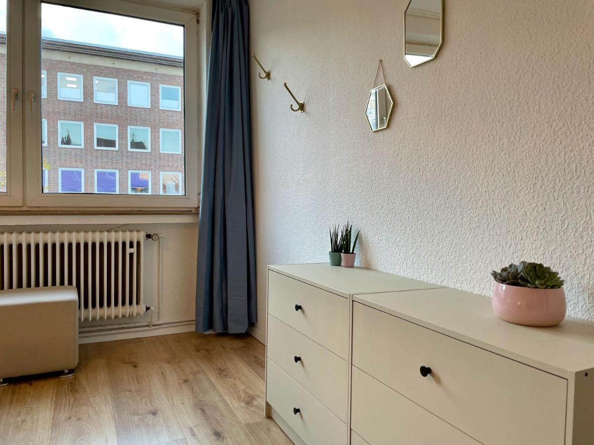 Purple Kitchen - Apartment Mit Grosser Wohnkueche Bremerhaven Exteriör bild